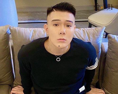 胡宾果的前女友爆料视频,揭秘背后惊人真相 第1张 胡宾果的前女友爆料视频,揭秘背后惊人真相 第1张